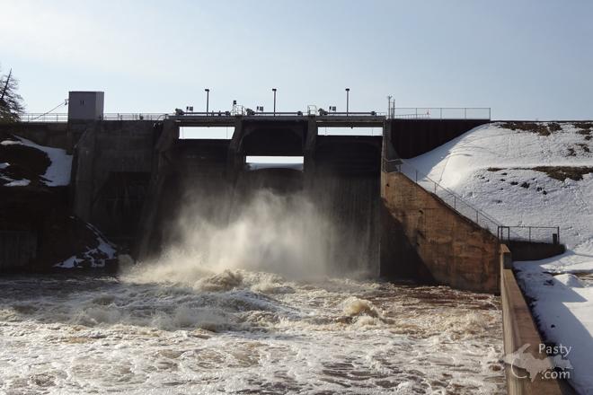 Photos by Dan Judnich