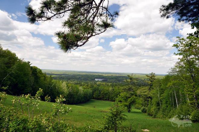 Photos by Bob Gilreath