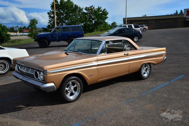 Photos by Paul Brandes