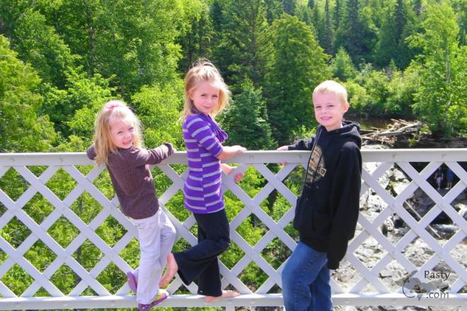 Photos by Deb & Ron Simons