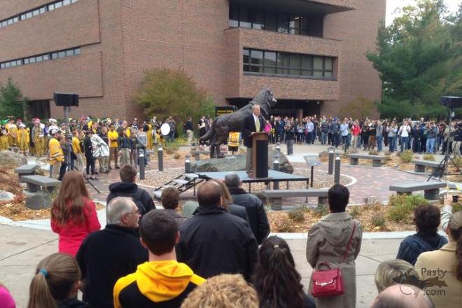 Photos by Bob Gilreath